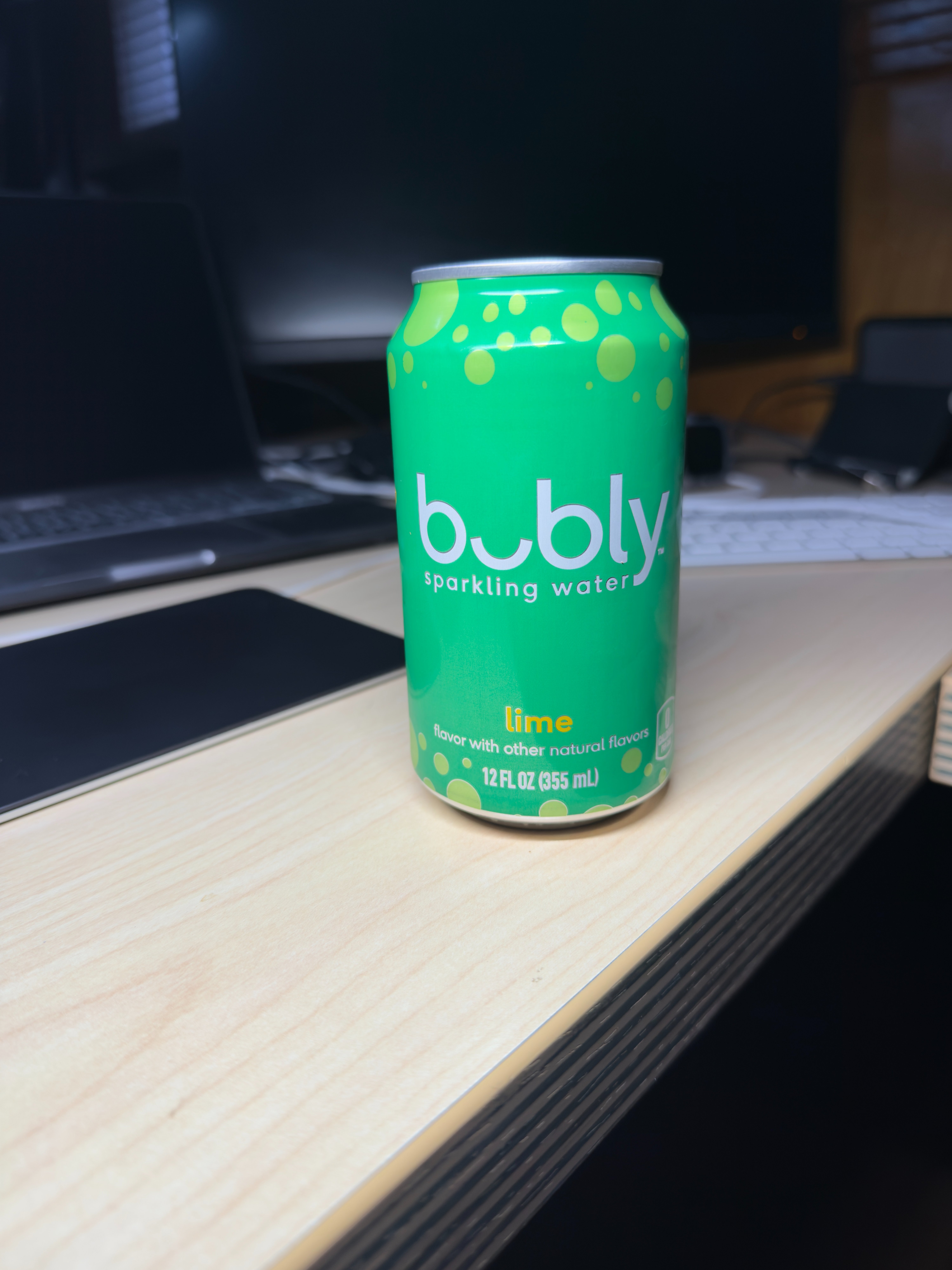 Produto original — lata Bubly